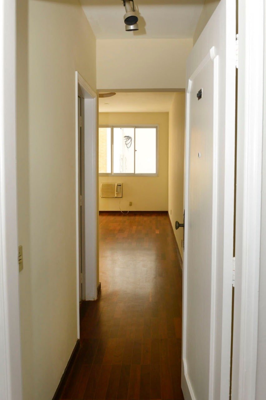 Amplo apartamento Boqueirão ( canal 4) de 1 dormitório  com uma área interna de 61,m². - foto 21
