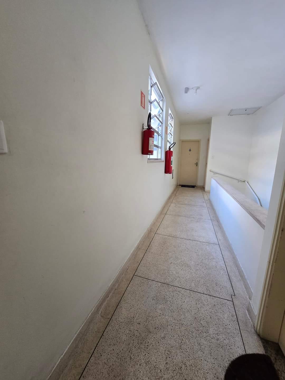 Pompeia Apartamento de 3 dormitorios predio de 3 andares garagem demarcada - foto 15