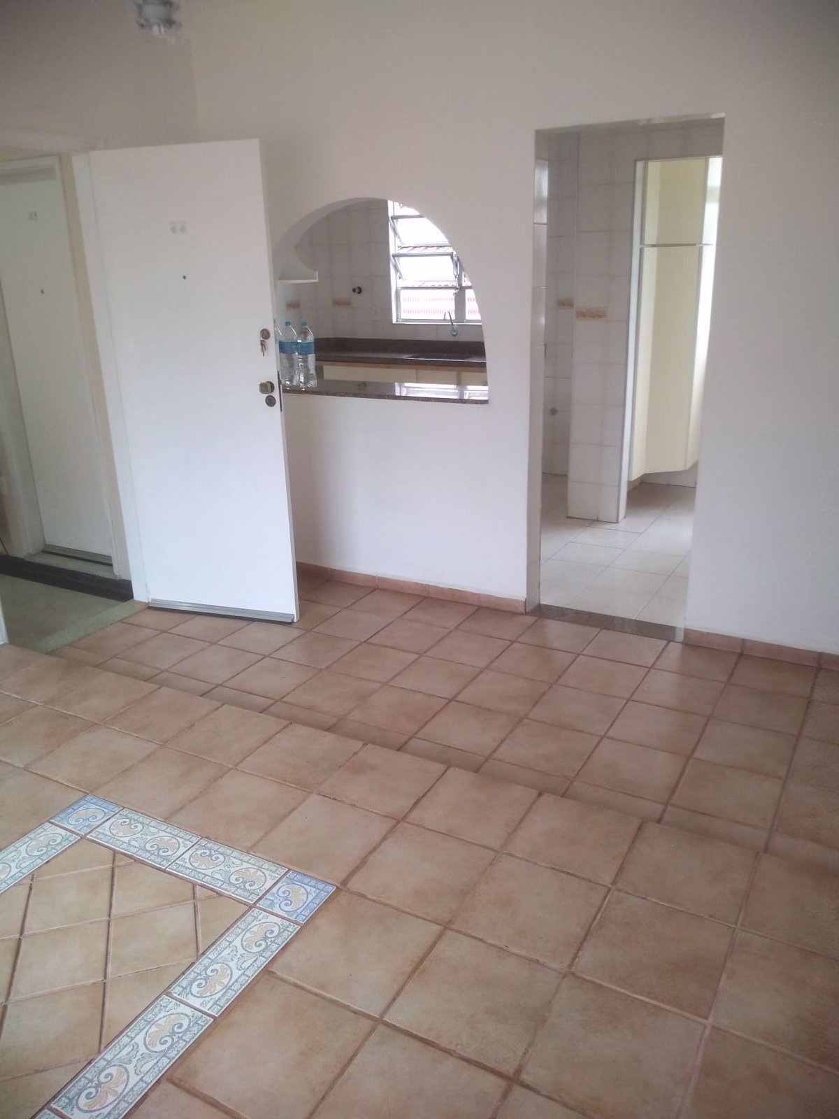 Apartamento Gonzaga em Santos/SP, com 2 dormitórios,predio de 3 andares - foto 3