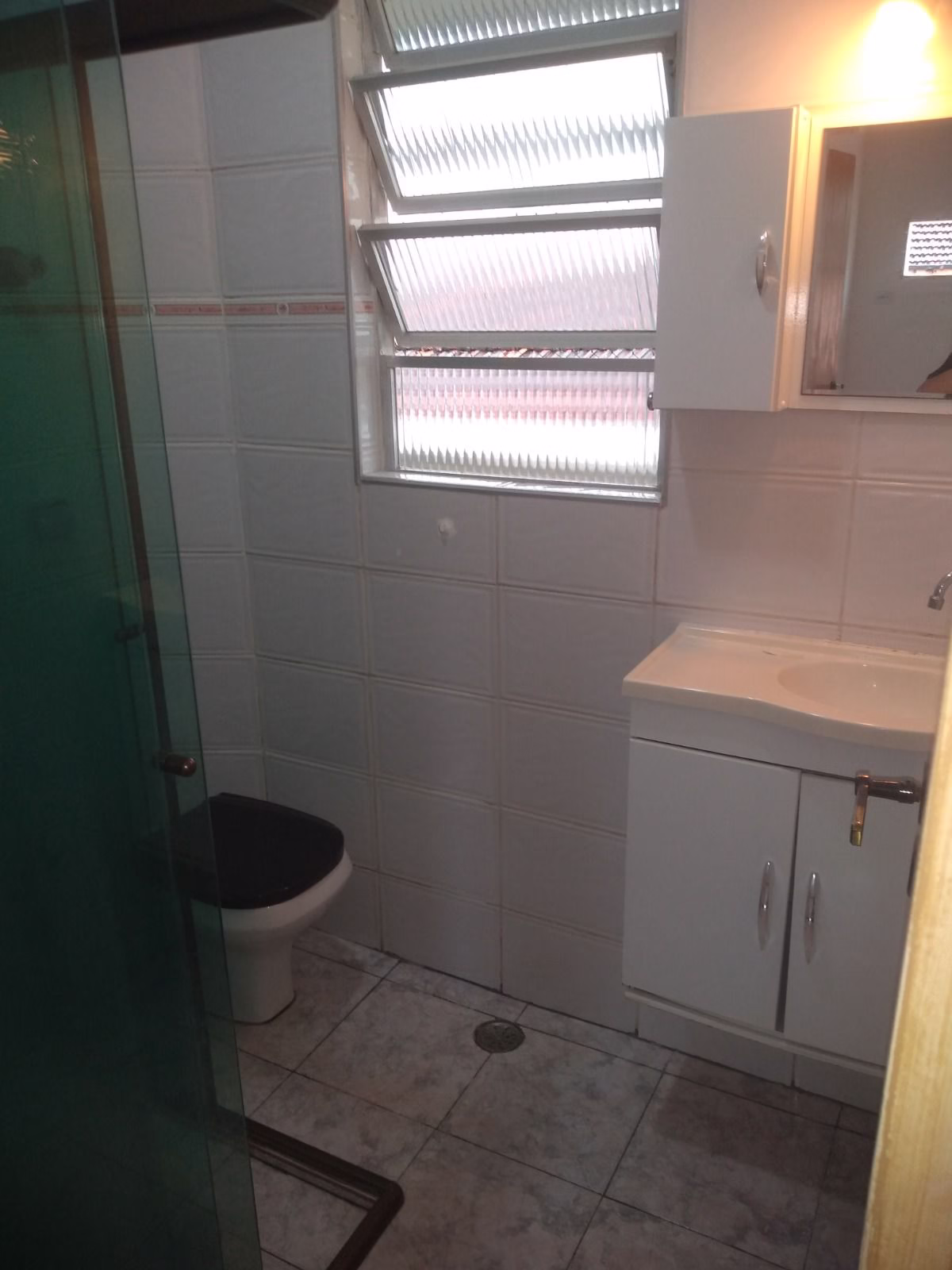 Apartamento Gonzaga em Santos/SP, com 2 dormitórios,predio de 3 andares - foto 7