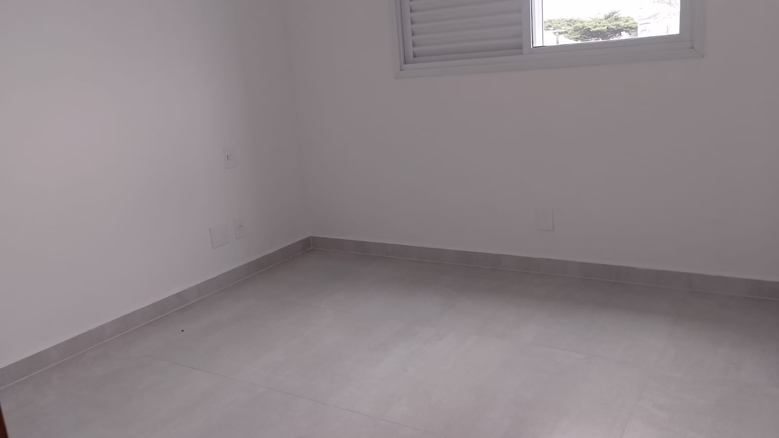 Sobrado novo 3 dorms 1 suite ,garagem fechada 2 autos,quintal,churrasqueira,armarios - foto 20