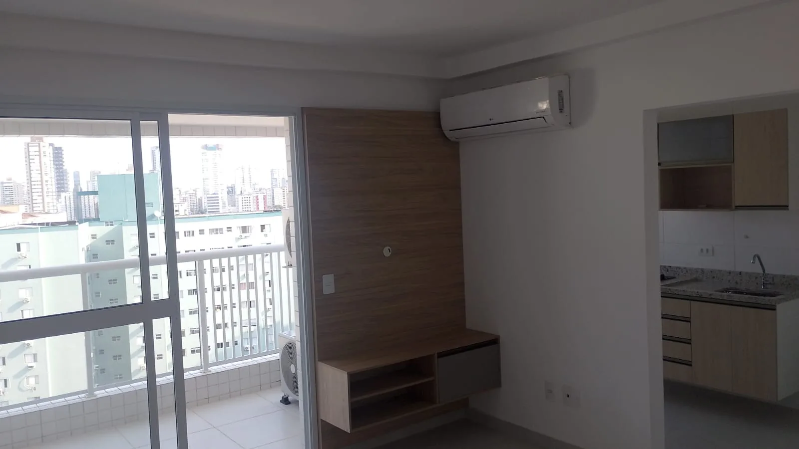 NOVO SEM USO Campo Grande apartamento ,lazer completo ,garagem demarcada ,1 dormitorio suite , varanda goumert - foto 3