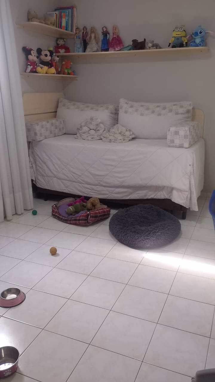 SOBREPOSTA TERREA COM 3 DORMITORIOS 1 SUITE – GARAGEM 2 AUTOS -QUINTAL E CHURRASQUEIRA - foto 27