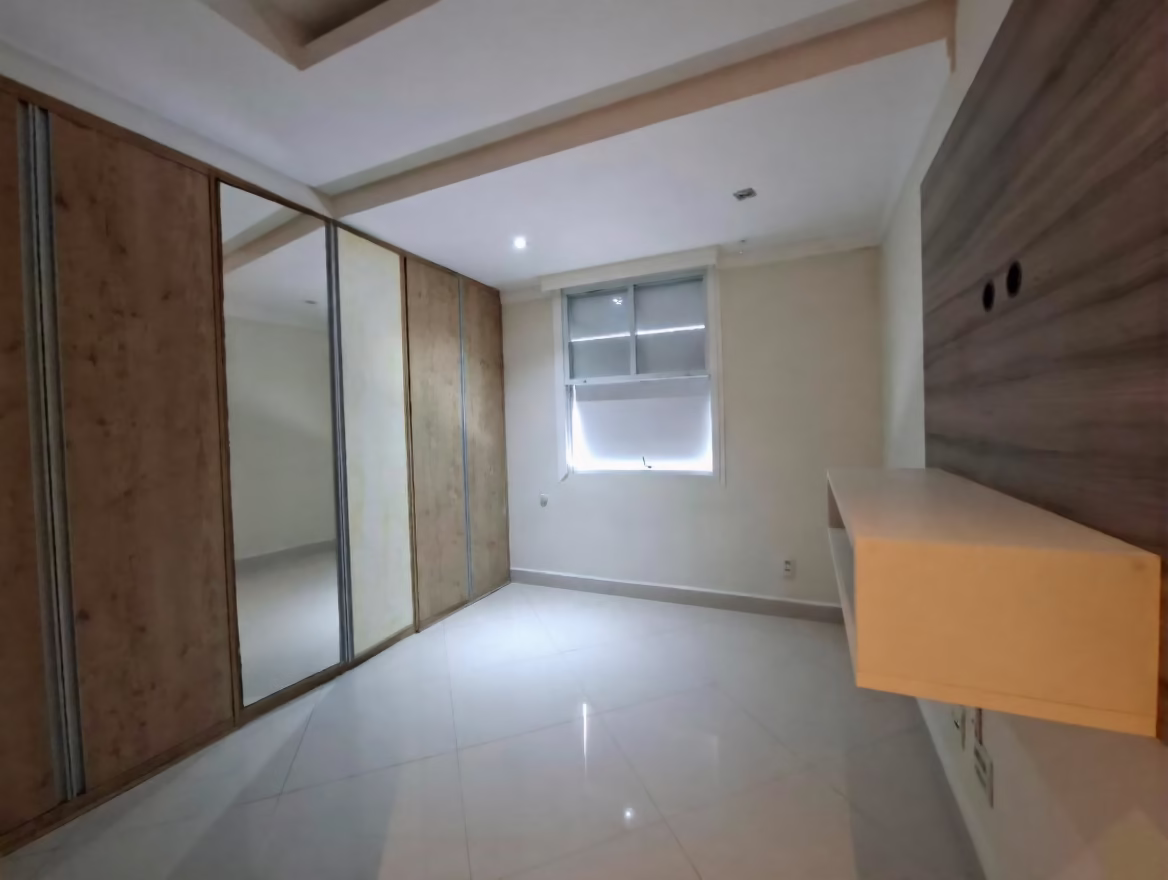 Amplo Sobrado Triplex com 3 suites, com lazer no bairro do Embaré . - foto 25