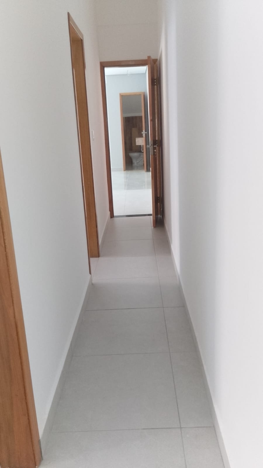 Sobreposta nova Terrea – Aparecida – 3 suites 2 garagens ,piscina churrasqueira - foto 19