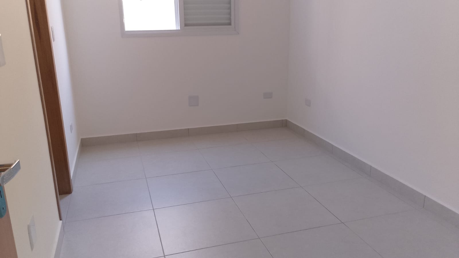 Sobreposta nova Terrea – Aparecida – 3 suites 2 garagens ,piscina churrasqueira - foto 23