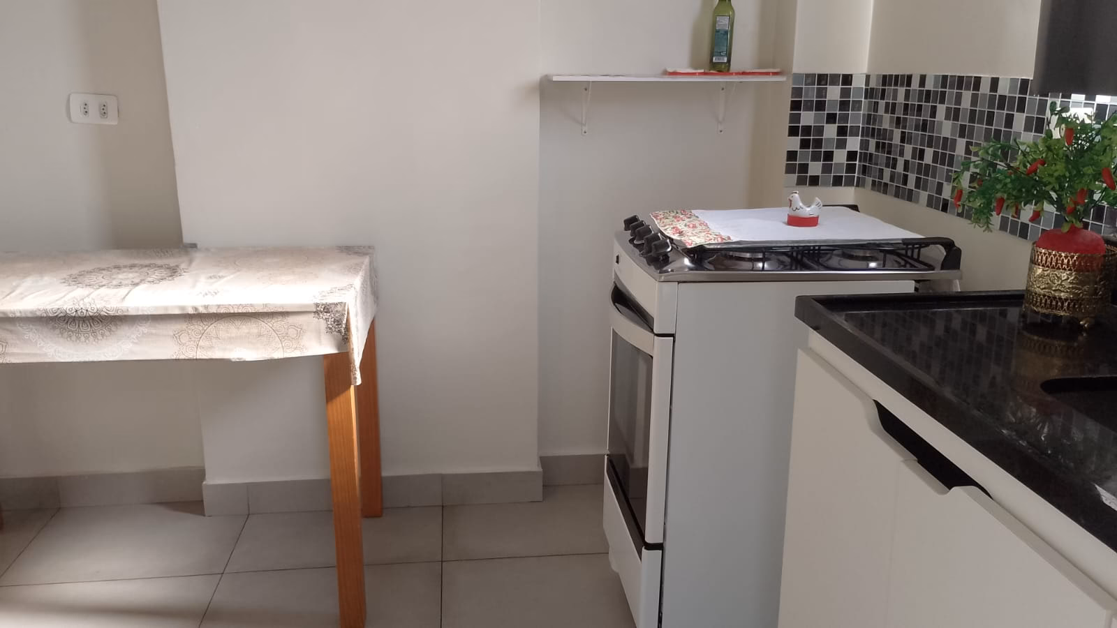 Otimo apartamento 1 dormitorio reformado ,elevador ,garagem bairro da Aparecida, Santos - foto 8