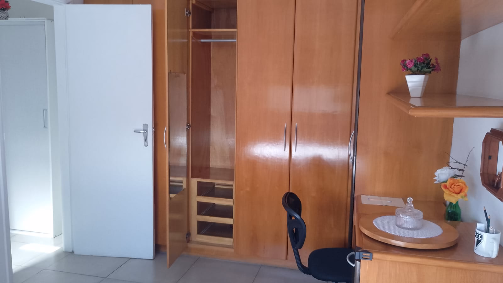 Otimo apartamento 1 dormitorio reformado ,elevador ,garagem bairro da Aparecida, Santos - foto 15