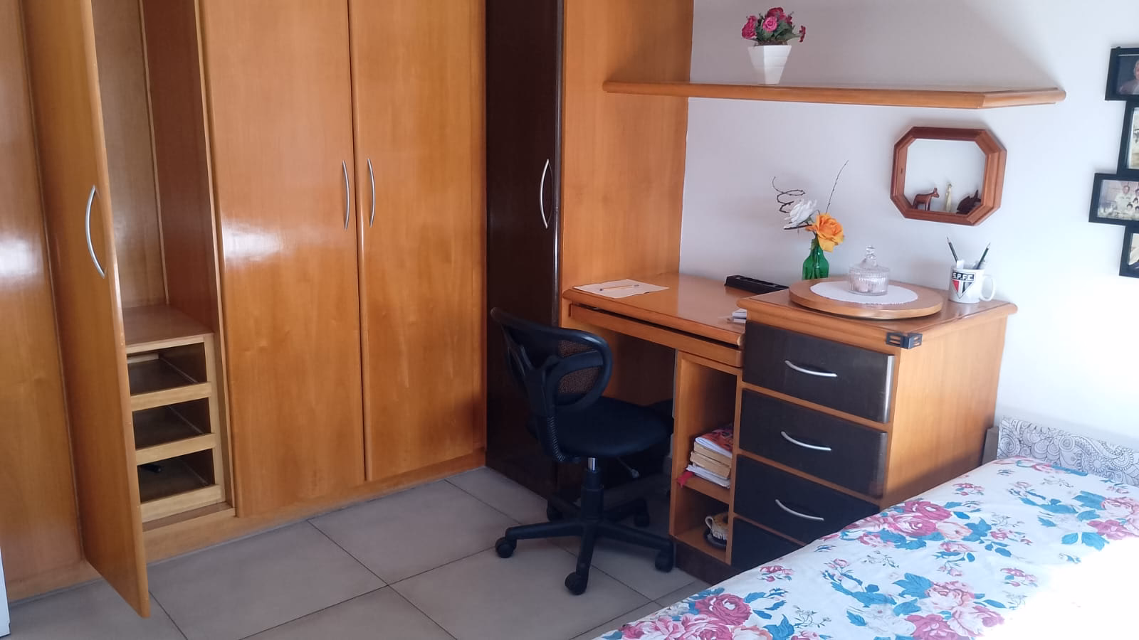 Otimo apartamento 1 dormitorio reformado ,elevador ,garagem bairro da Aparecida, Santos - foto 16