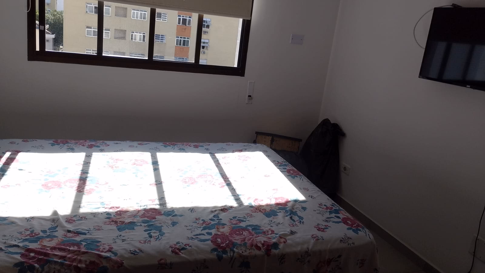 Otimo apartamento 1 dormitorio reformado ,elevador ,garagem bairro da Aparecida, Santos - foto 17