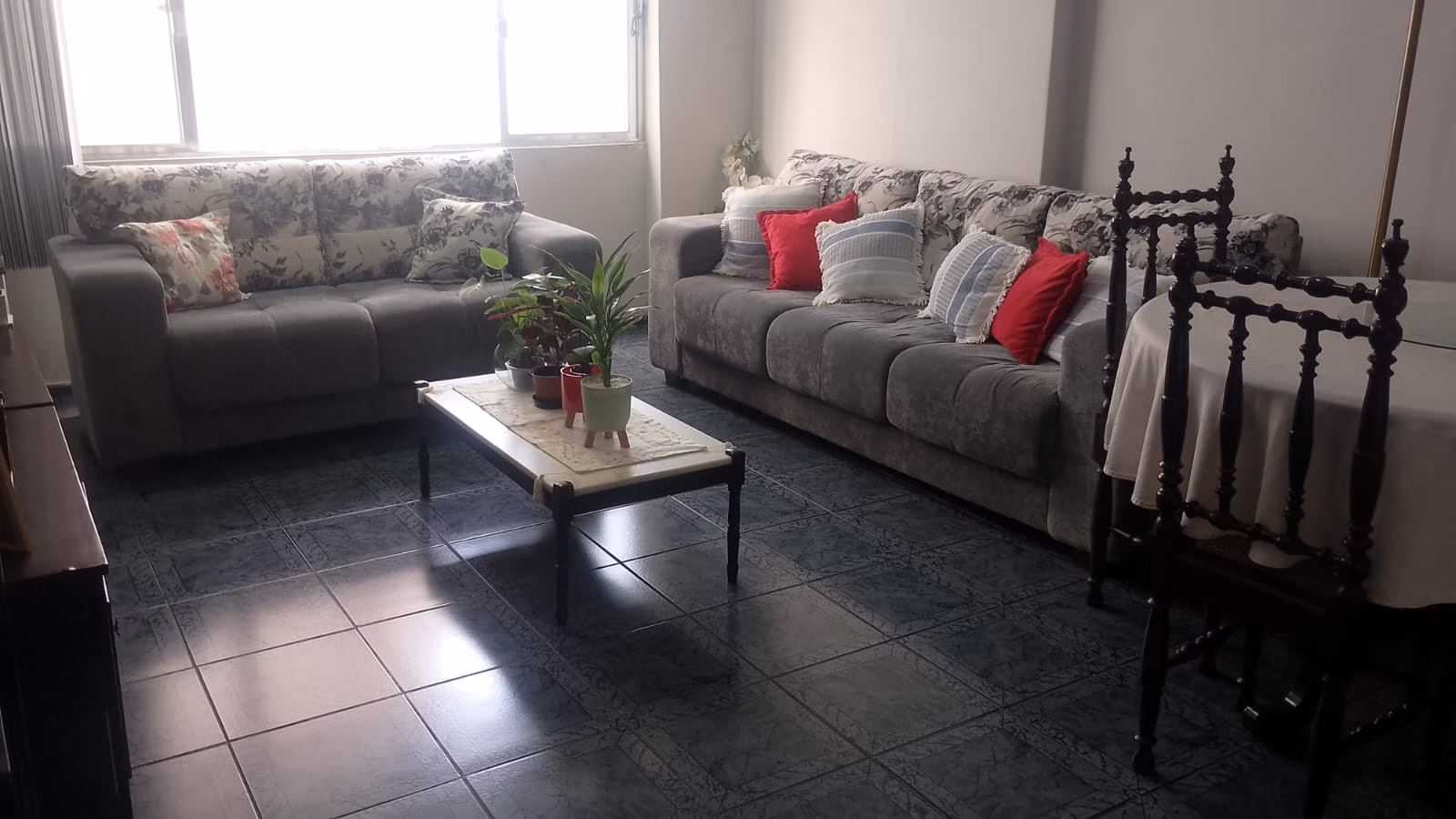 Apartamento Bairro do Gonzaga, 2 dormitorios, 1 suite , vazio ,1 quadra praia ,vista mar, garagem - foto 26