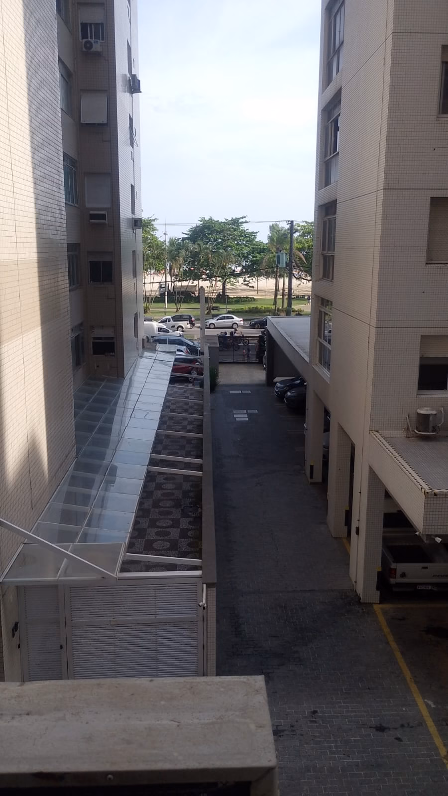 Apartamento Bairro do Gonzaga, 2 dormitorios, 1 suite , vazio ,1 quadra praia ,vista mar, garagem - foto 21